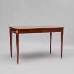 1016 6504 WRITING DESK